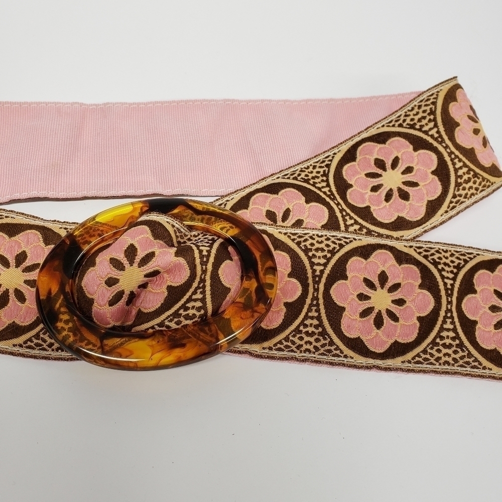 Vintage Floral Brocade Fabric Belt - Picture 2 of 7